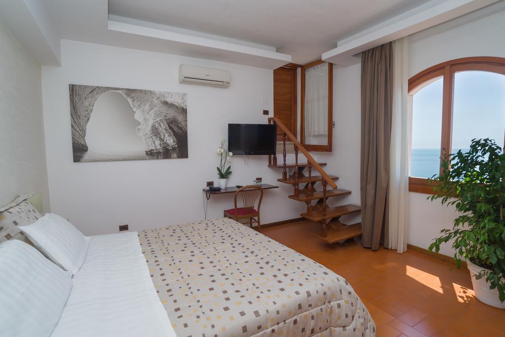 Villa Scapone 马蒂纳塔 外观 照片