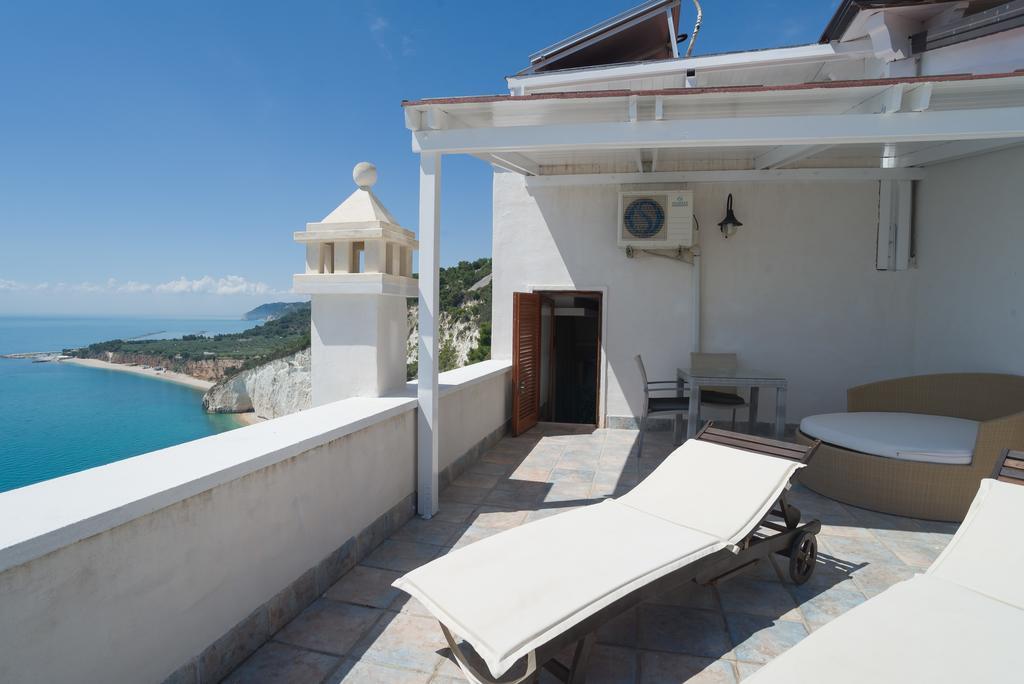 Villa Scapone 马蒂纳塔 外观 照片